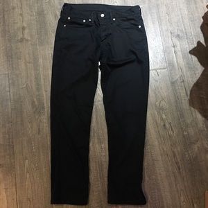 Black slim fit Levi’s
